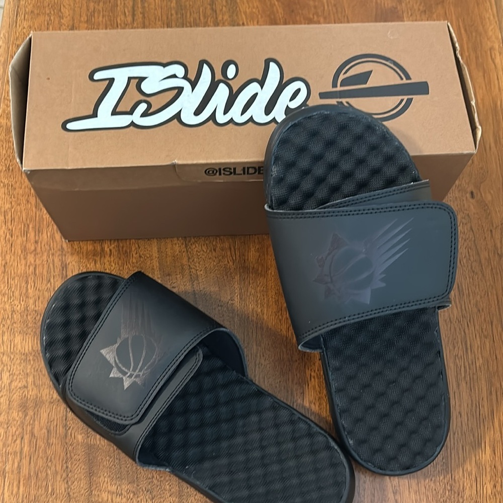 NEW Custom Phoenix Suns Mantra ISlides    Men’s 11 (women 12)